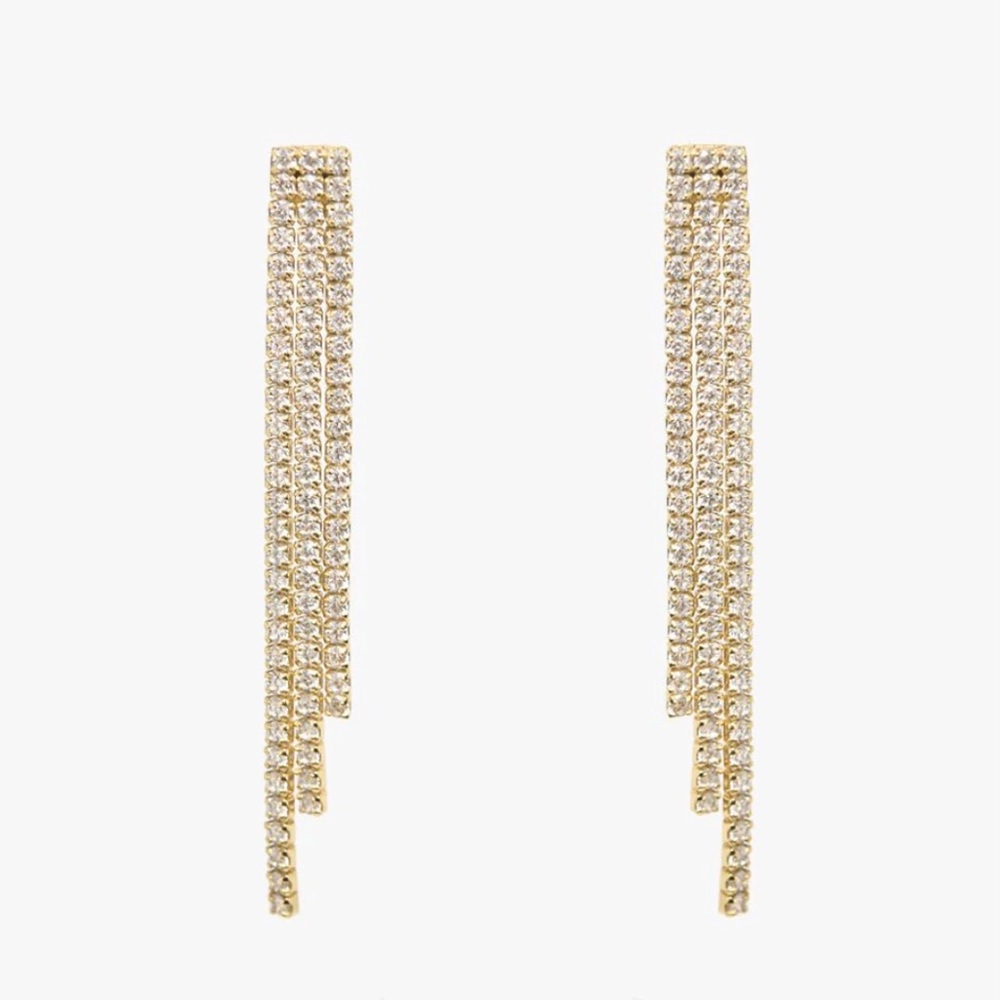 Cupcakes & Cashmere The Madeline Earrings